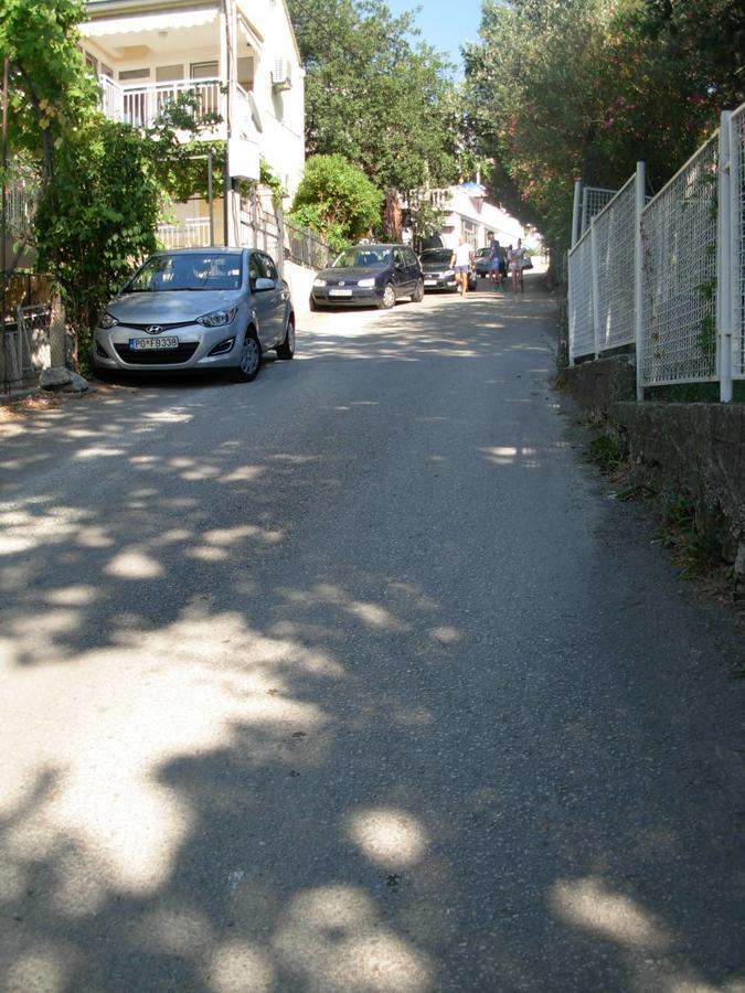 Apartmani Ceca 012 수토모레 외부 사진